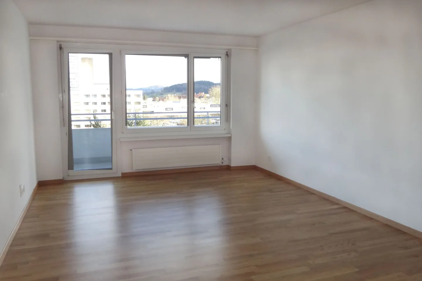 Zentrale 3.5 Zimmer Wohnung - Foto 4 von 7