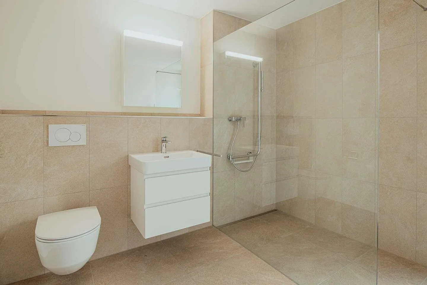 High-quality new apartments in the heart of Dachsen - Photo 4 of 11