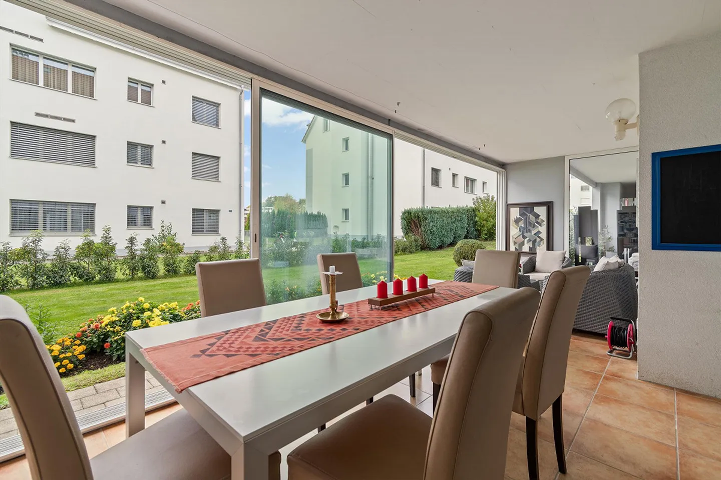 Appartamento giardino 5.5 stanze con giardino d'inverno - Foto 6 di 30