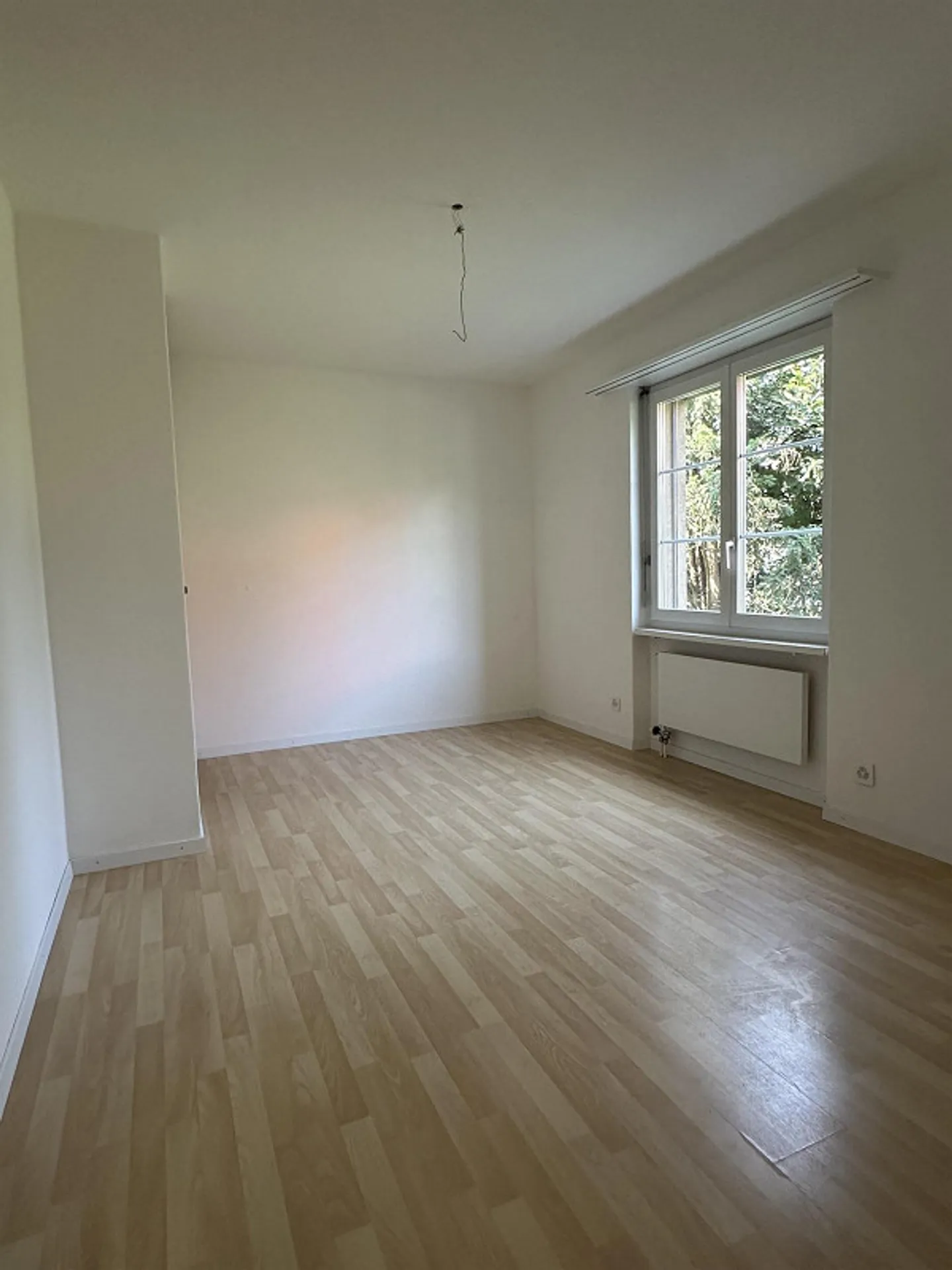 Appartamento 4.5 locali al piano rialzato, vicino al centro di Langenthal - Foto 7 di 12