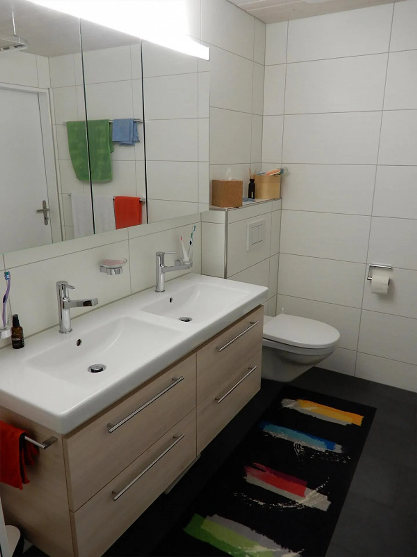 Appartement en duplex 4 1/2 pièces avec 2 places de parking souterrain - Photo 4 sur 4