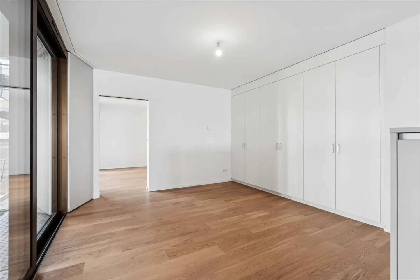 Appartement de Luxe avec Terrasses - Photo 5 sur 8