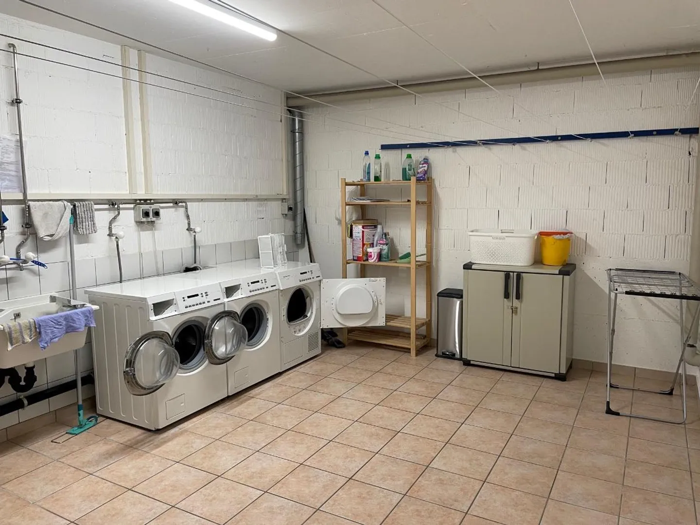 Ampio appartamento 4,5 locali - Foto 9 di 10