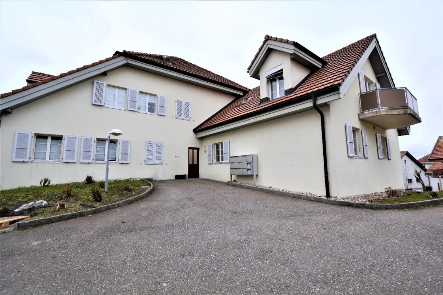 Ampio appartamento 4,5 locali - Foto 10 di 10