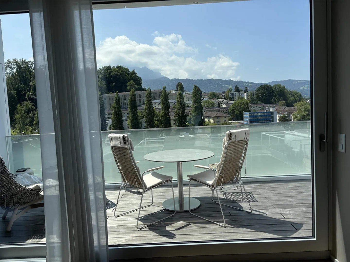 Appartamento Attico di 3,5 stanze - Foto 2 di 12