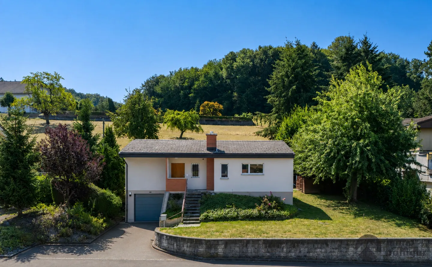 Charmante Maison Individuelle - Photo 1 sur 13