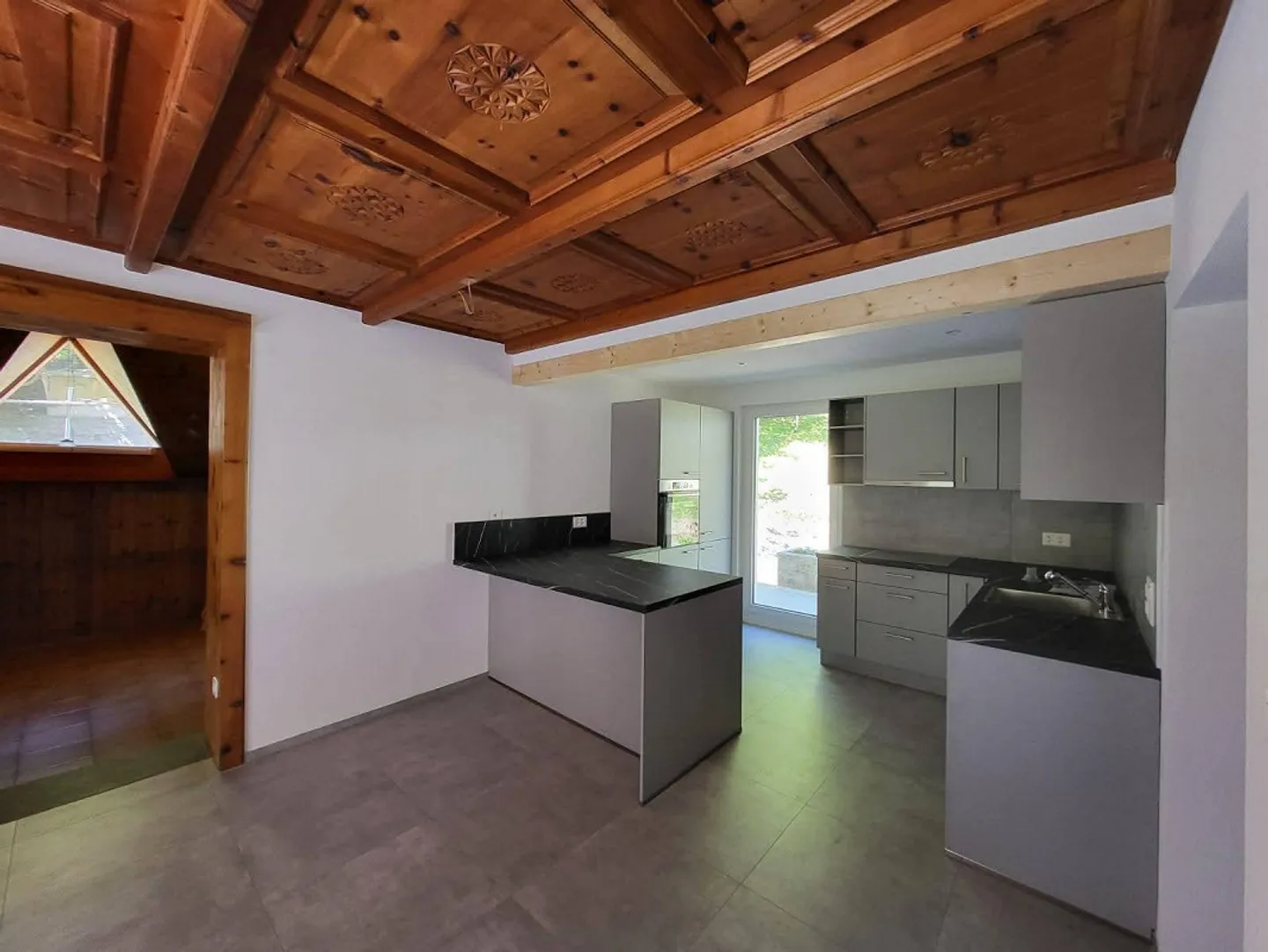 6 ROOMS IN SOAZZA - Photo 5 of 18