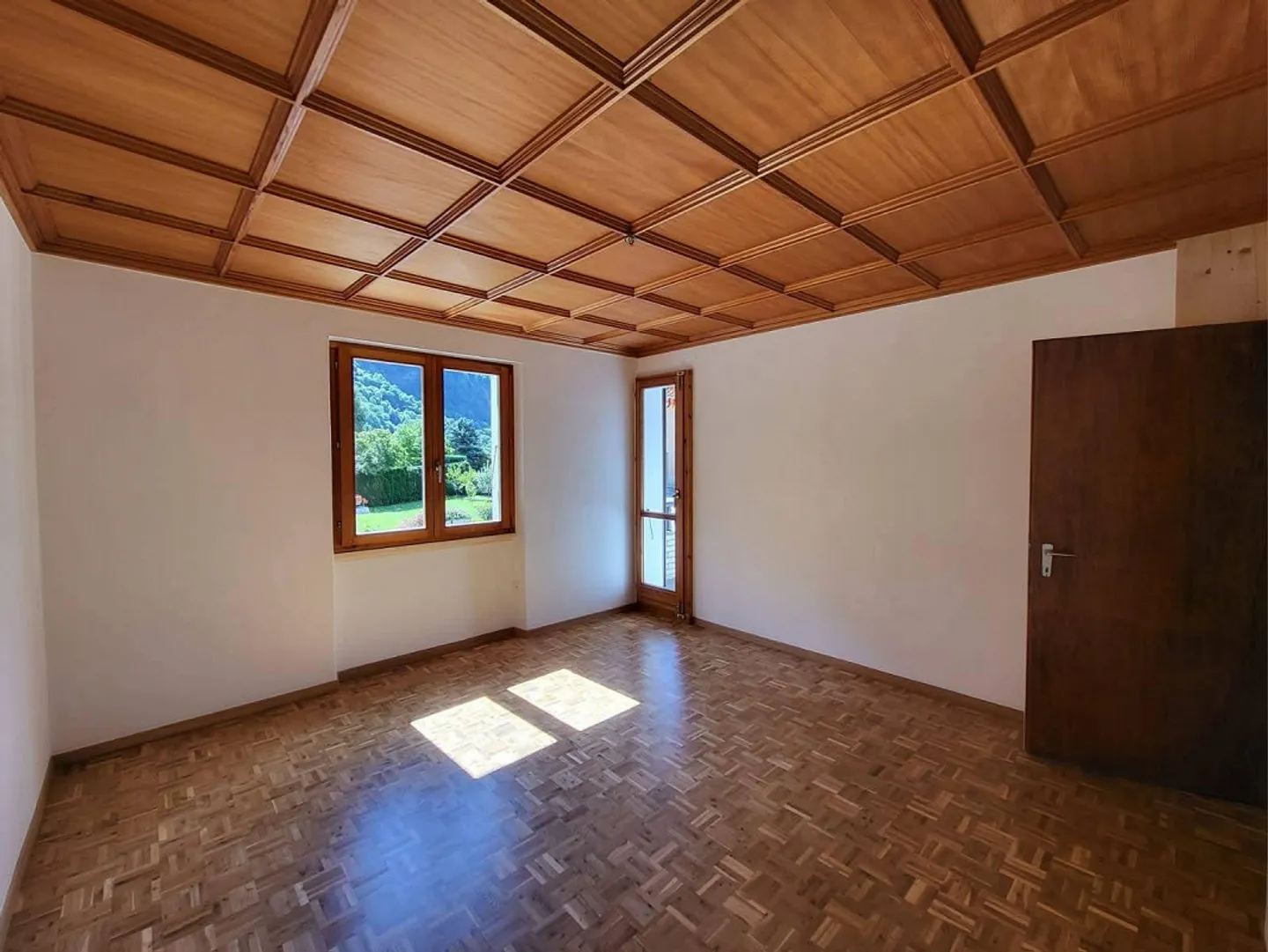6 ROOMS IN SOAZZA - Photo 7 of 18