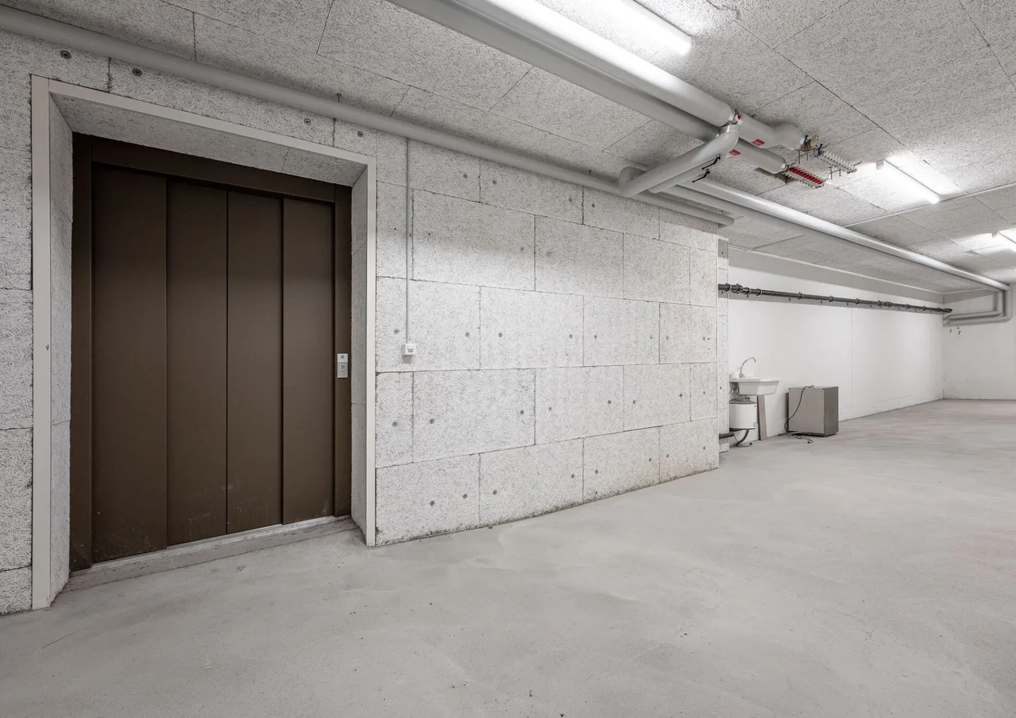Retail Space Dorfstrasse | 93 m² - Photo 11 of 14