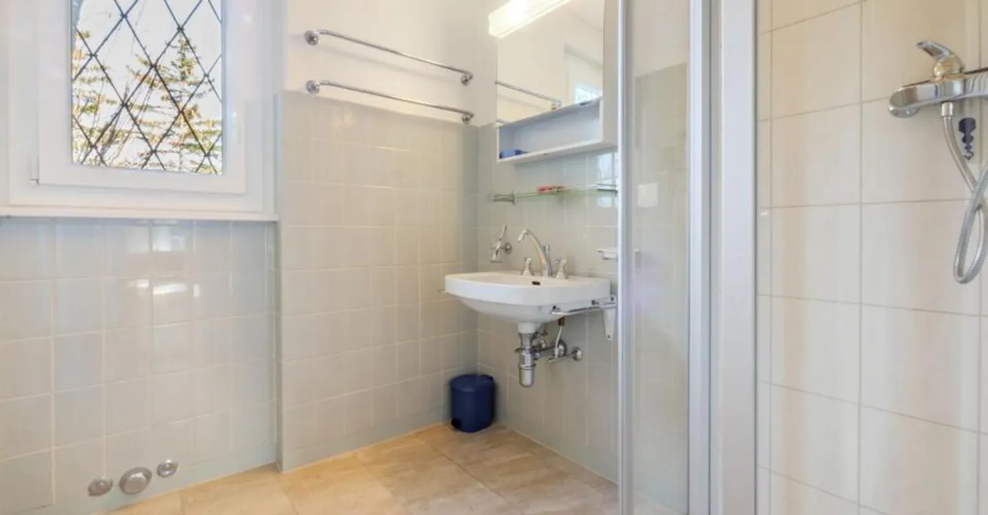 Extraordinary Property - Villa in Preferred Location - Photo 11 of 12