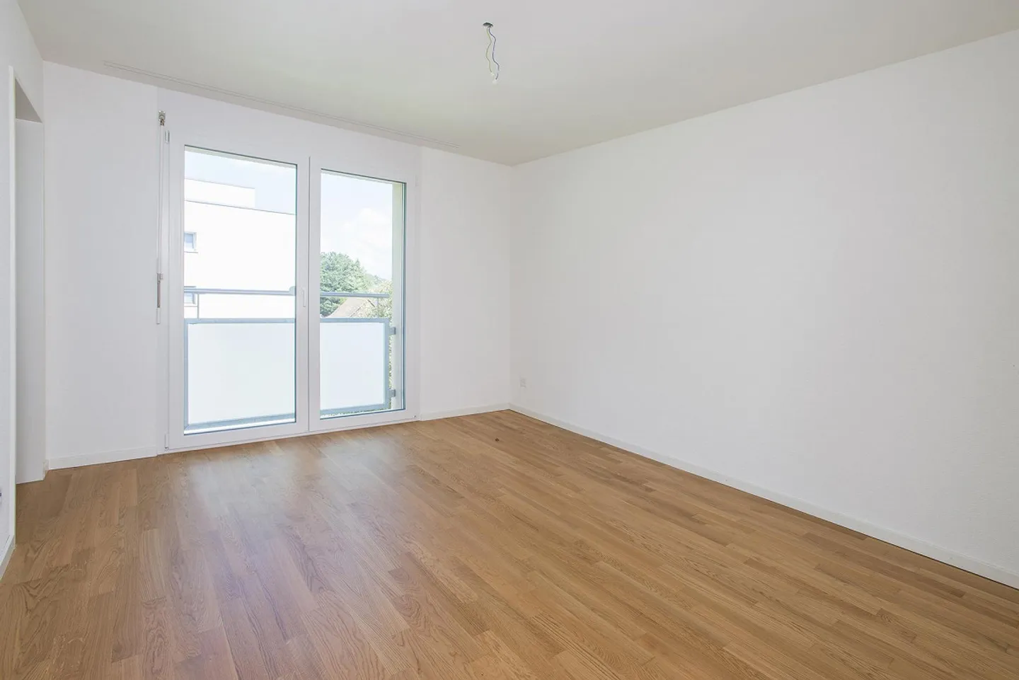 Apartment on the 2nd floor in a quiet location - Photo 3 of 7