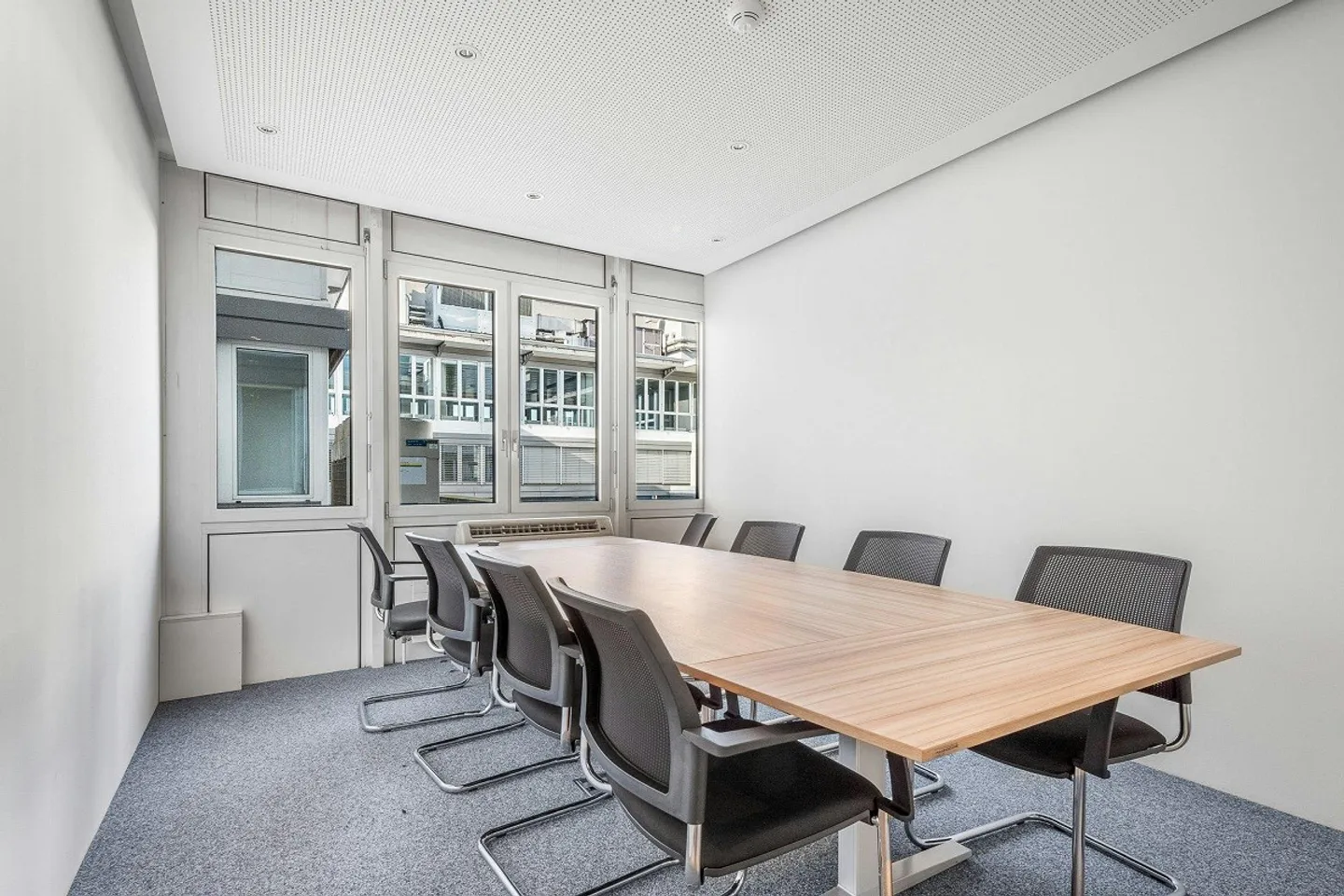 Espace de bureau ouvert bien développé - inondé de lumière avec réunion... - Photo 3 sur 9