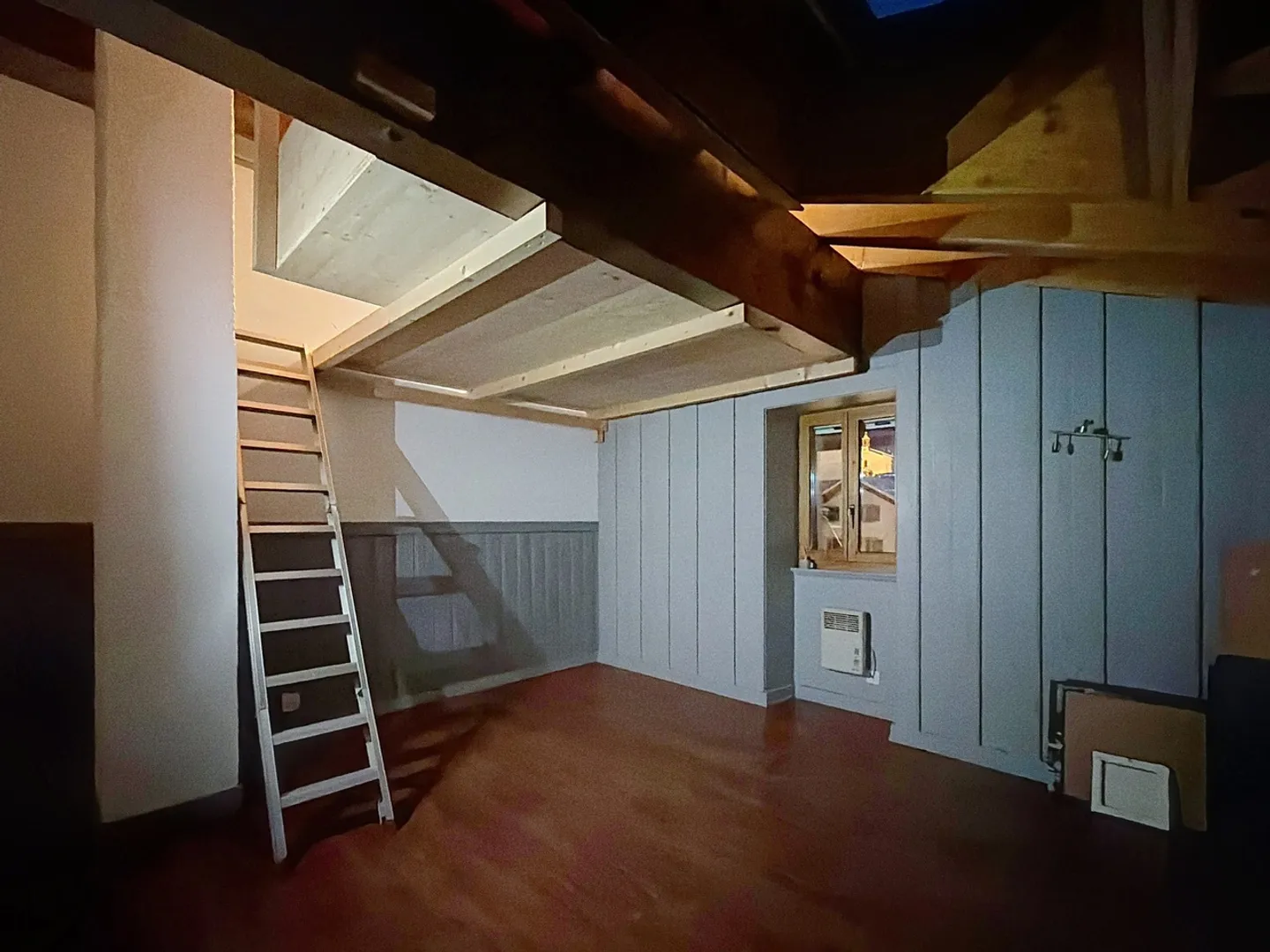 Seasonal rental in Champsec – well-equipped 2-room apartment - Photo 3 of 4