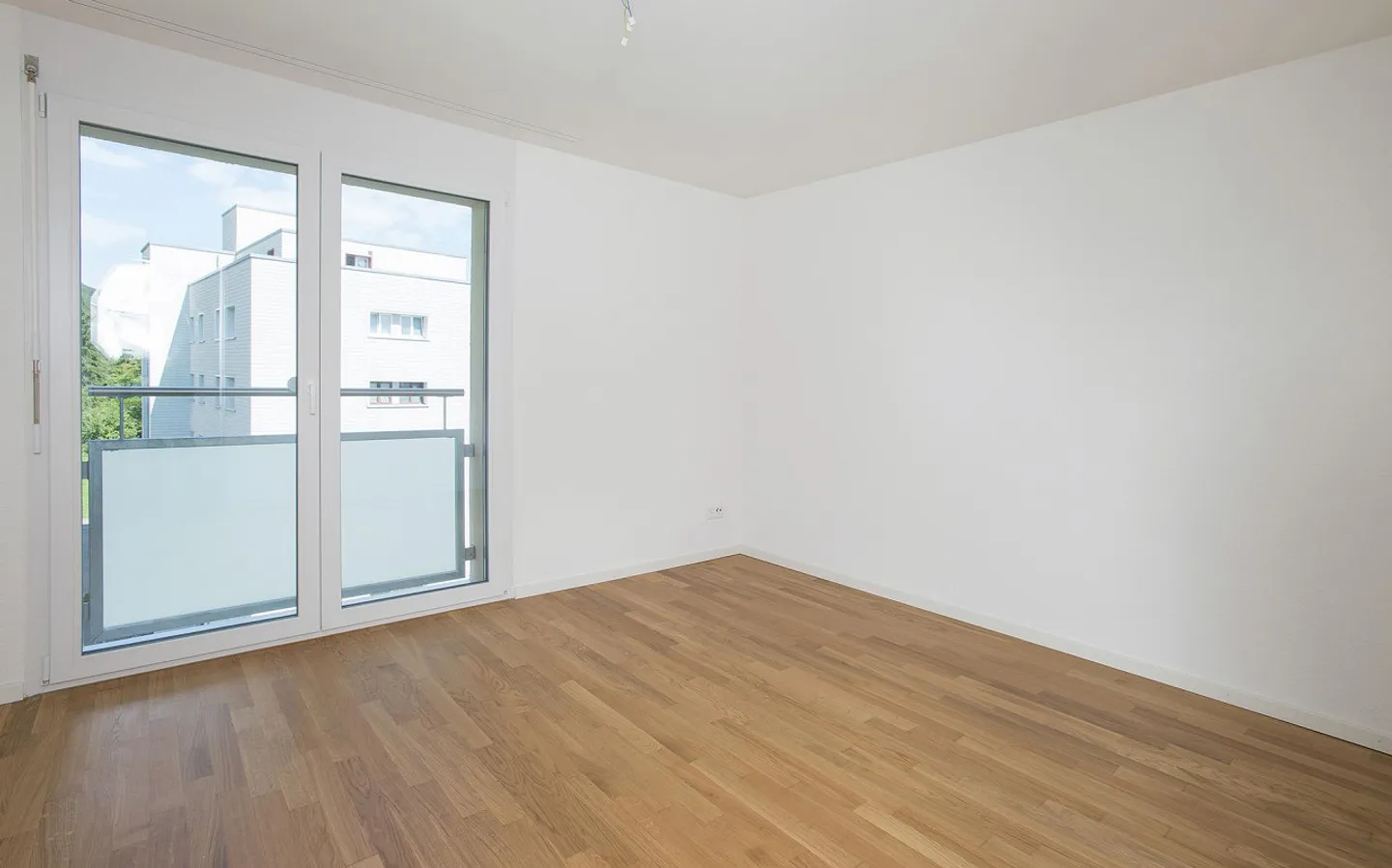 Apartment on the 2nd floor in a quiet location - Photo 5 of 7
