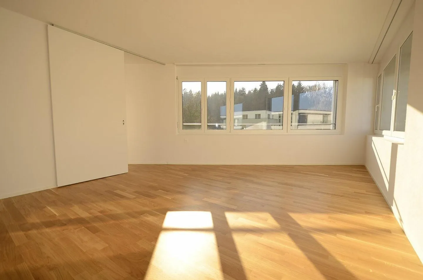 Offener Wohnraum in Liebefeld - Foto 4 von 6