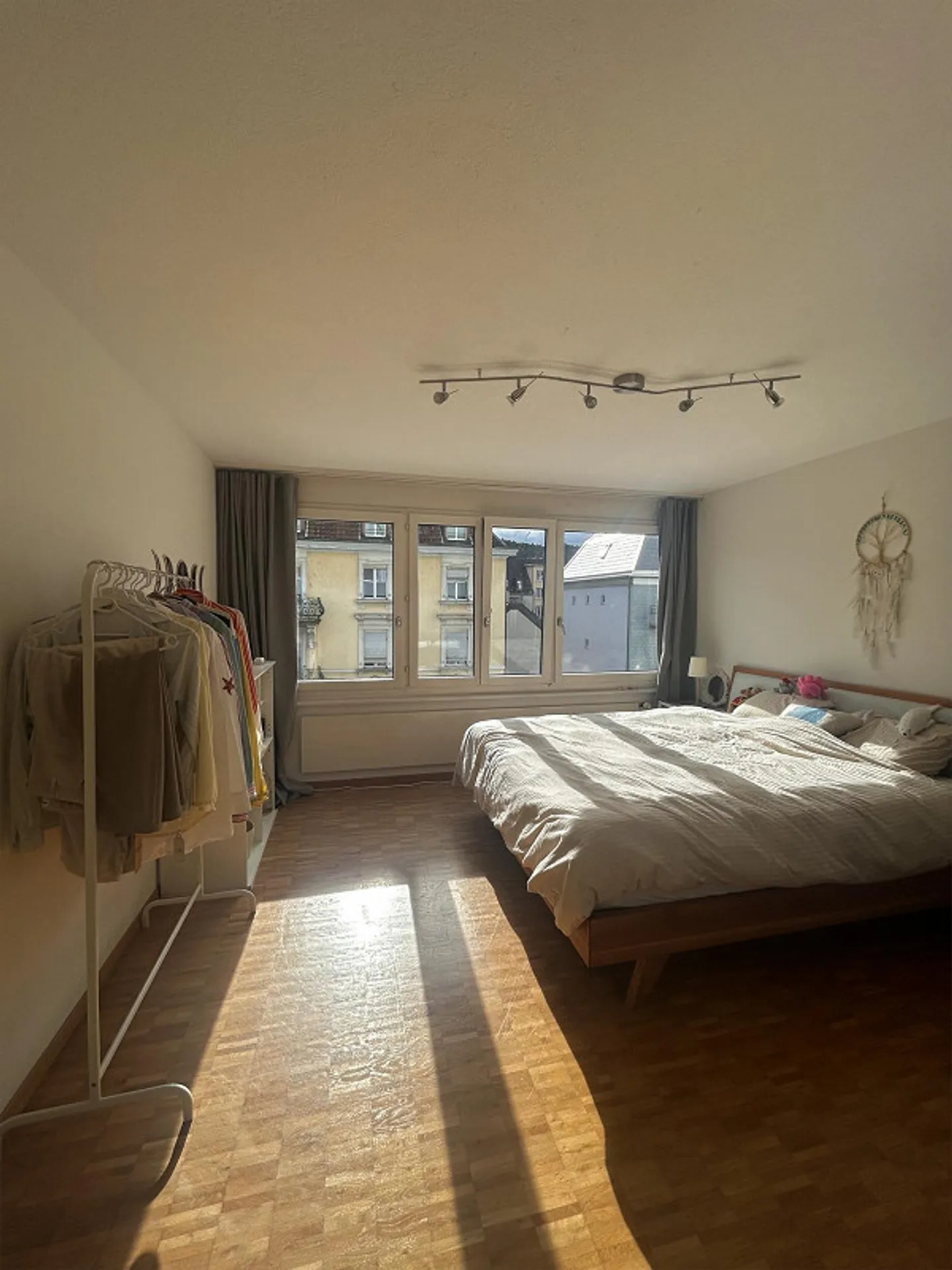 Möblierte Wohnung mit Dachterrasse - Foto 4 von 11