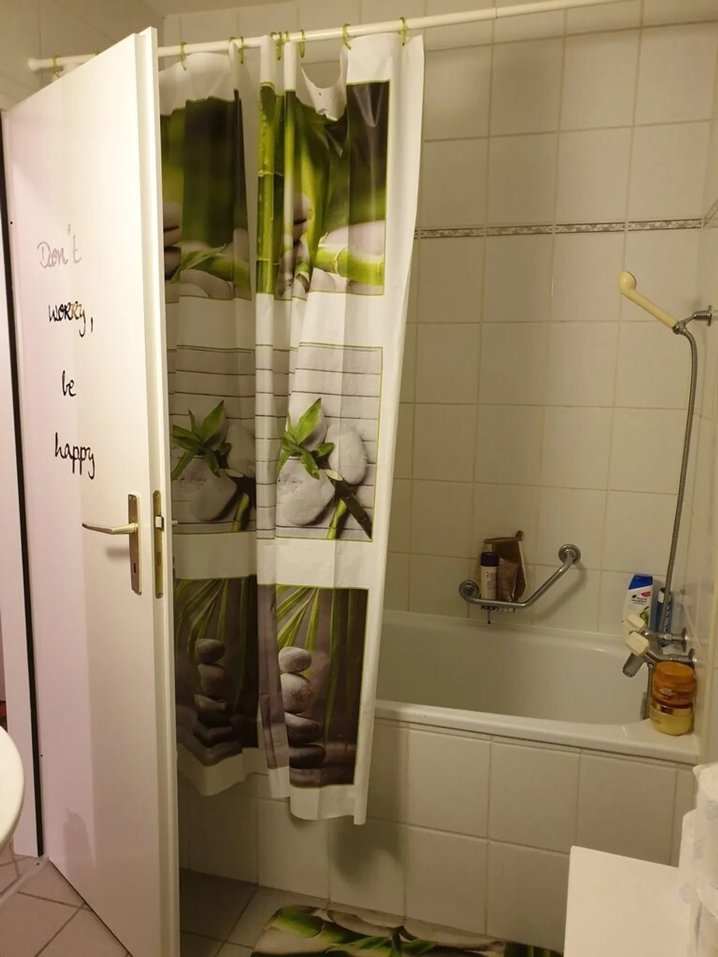 Joli studio à deux pas du lac à Vevey - Photo 6 sur 7