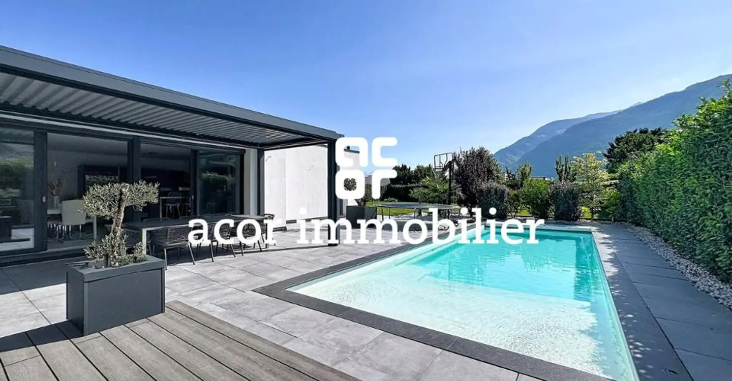 Villa contemporaine à Saxon - Photo 1 sur 12