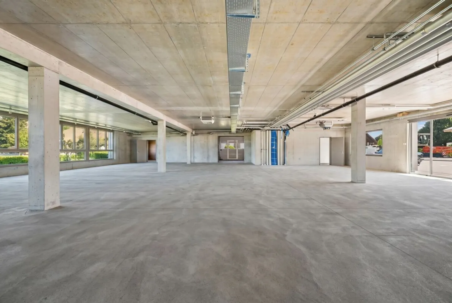 Espace Commercial Moderne à Linden - Photo 7 sur 13