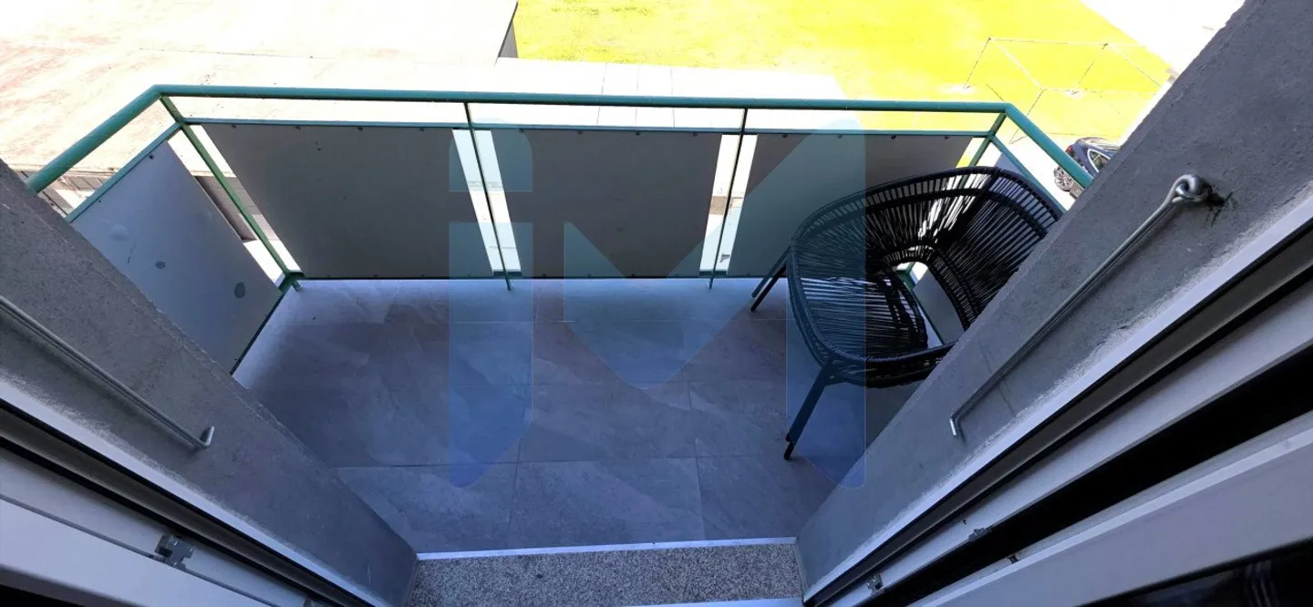 3.5 Room Apartment Completely Renovated with 2 Balconies - Photo 3 of 13