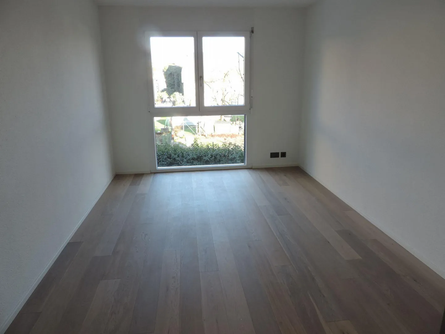 Appartamento moderno di 4,5 stanze al 1° piano - Foto 7 di 10