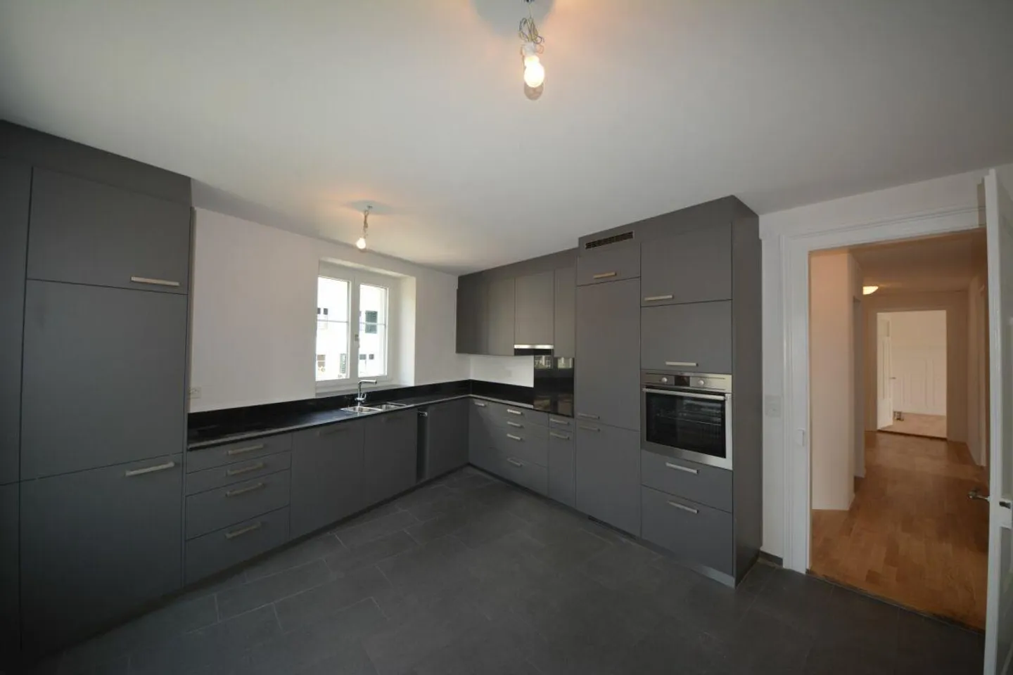 Prima occupazione: Appartamento recentemente ristrutturato in un affascinante edificio storico - Foto 5 di 14