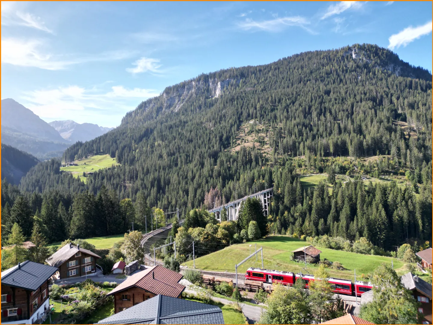 Bauparzelle in Langwies - Foto 1 di 4