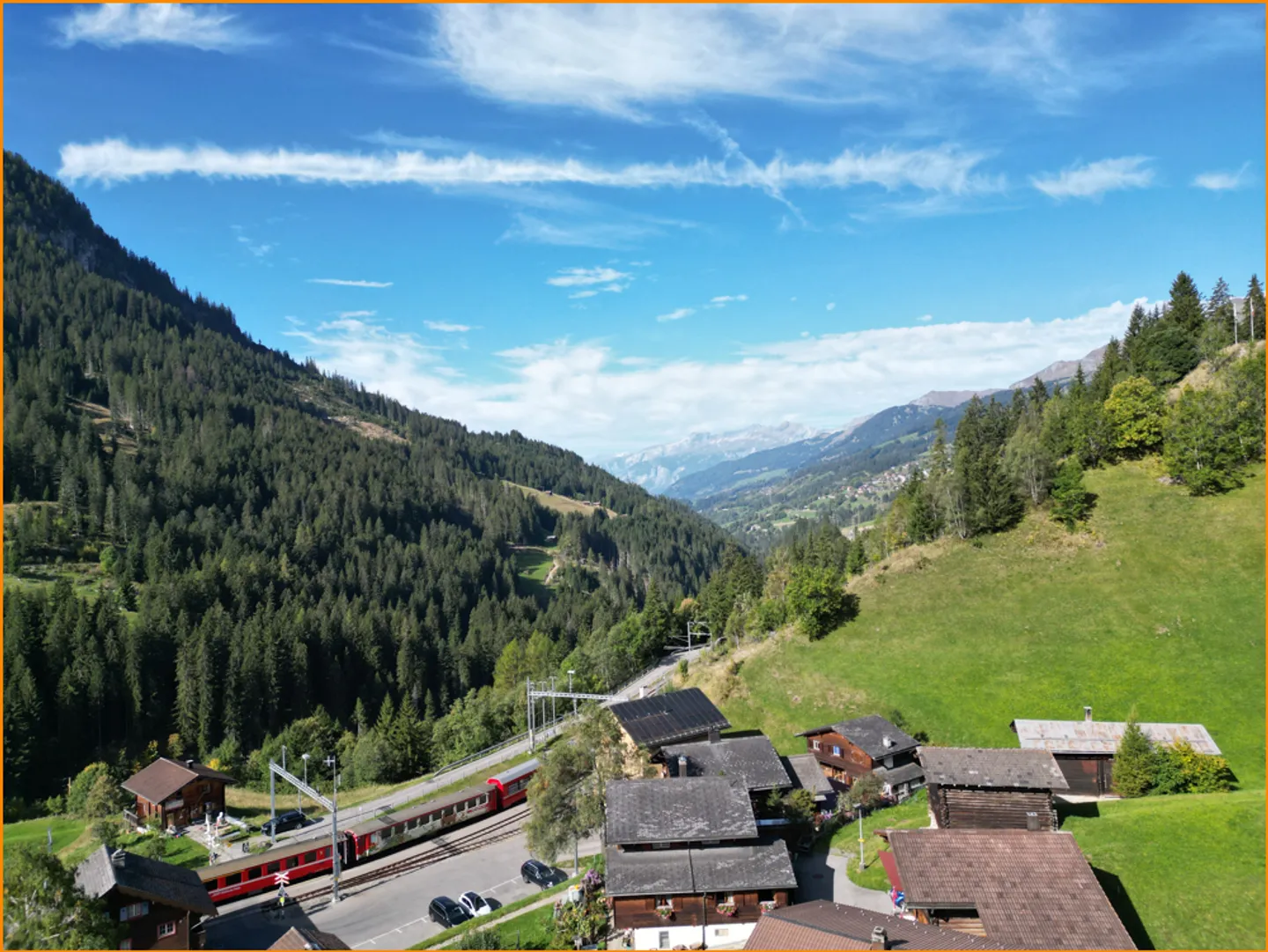 Bauparzelle in Langwies - Foto 3 di 4