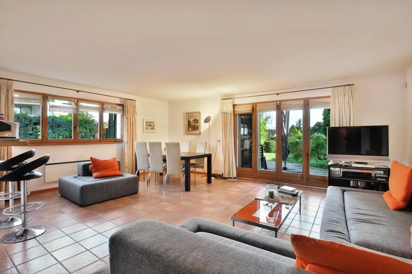Bell'appartamento di 3,5 locali al piano giardino - Foto 7 di 13