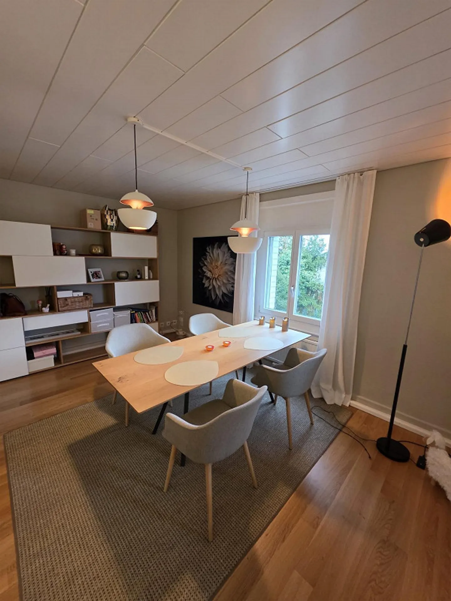 Appartamento da sogno con vista sulle montagne, balcone e giardino d'inverno in affitto - Foto 1 di 8