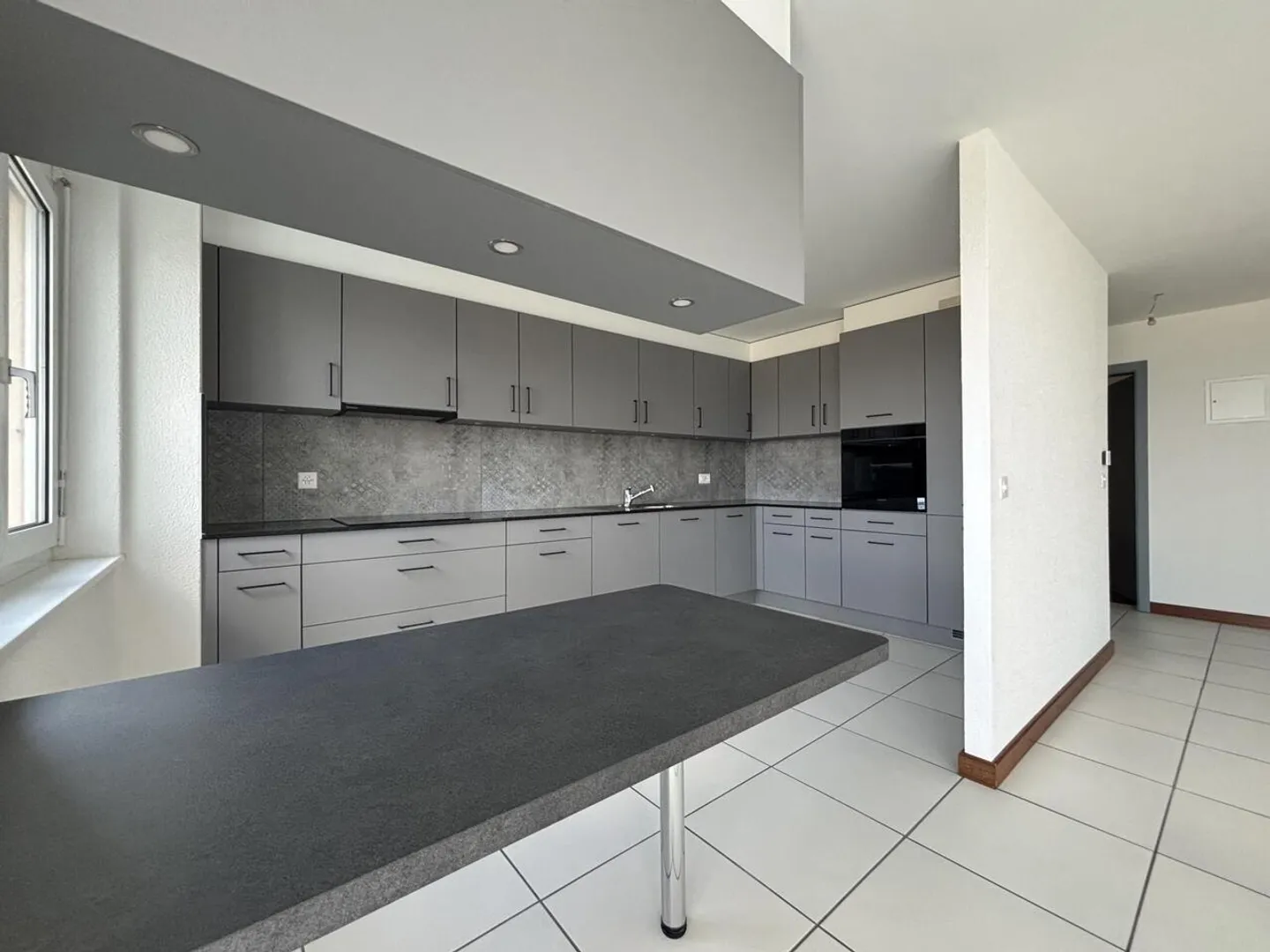 Magnifique appartement de 4.5 pièces rénové à louer aux Hauts-Geneveys - Photo 1 of 10