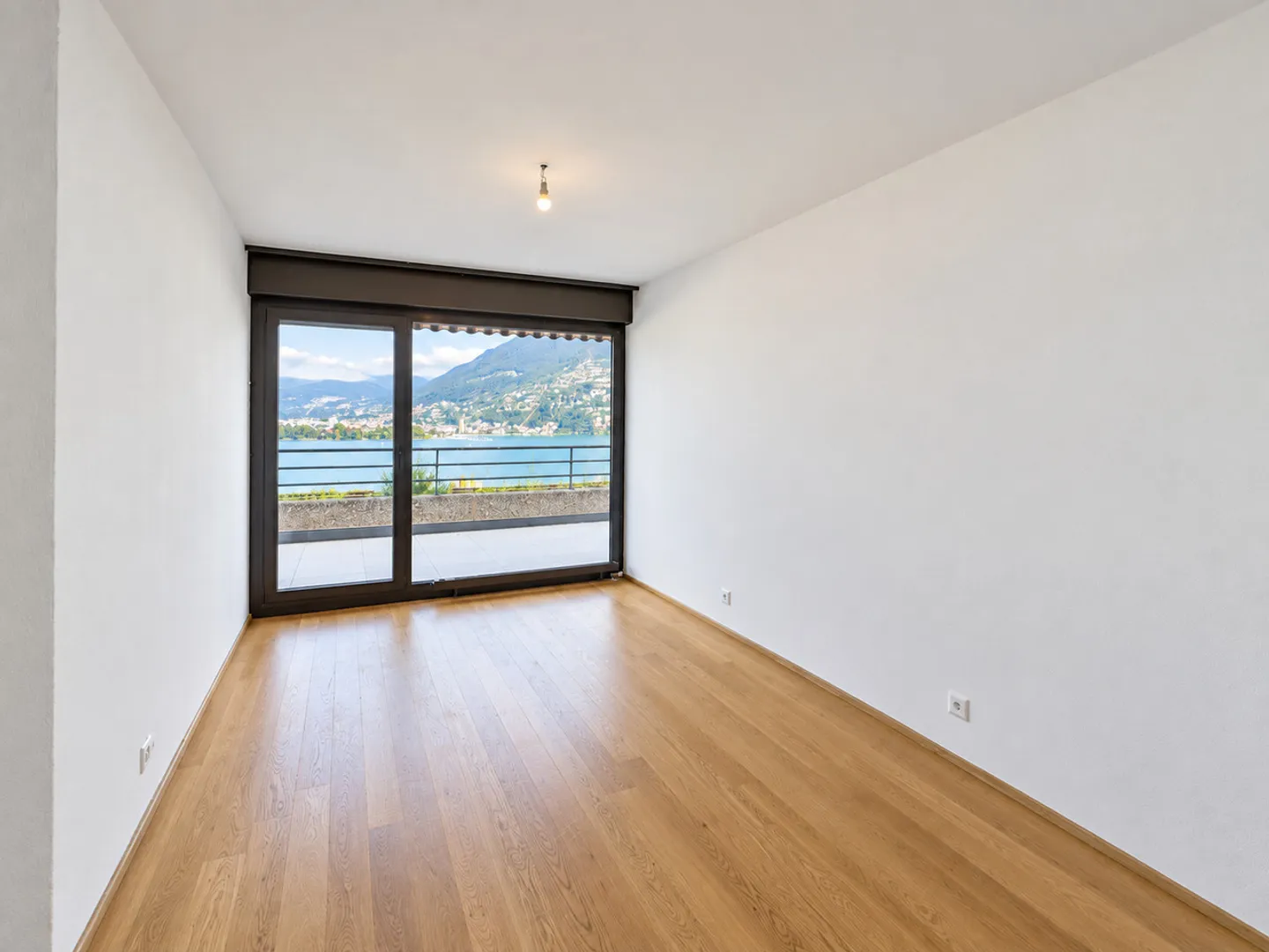 Appartement 3.5 pièces avec vue sur le lac à Paradiso - Photo 9 sur 12