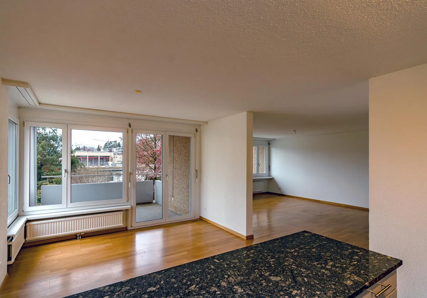 Une maison merveilleuse... - Photo 2 sur 11