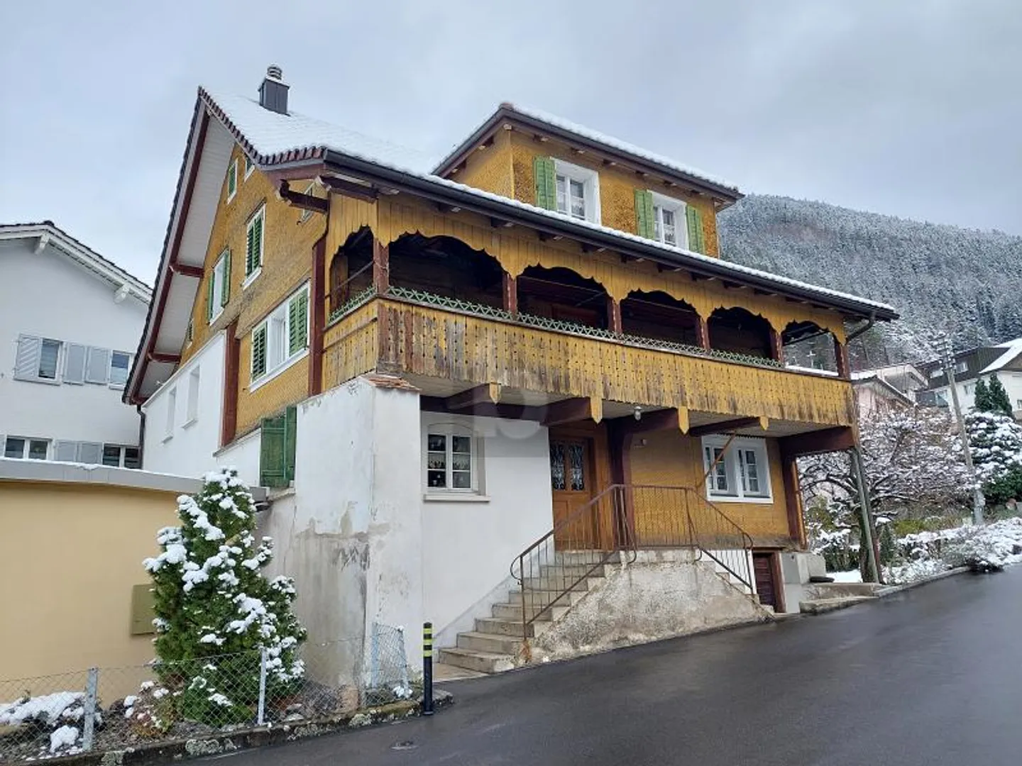 TOP-INVESTITION, KREATIVE OASE MIT GARTEN - Foto 1 von 6