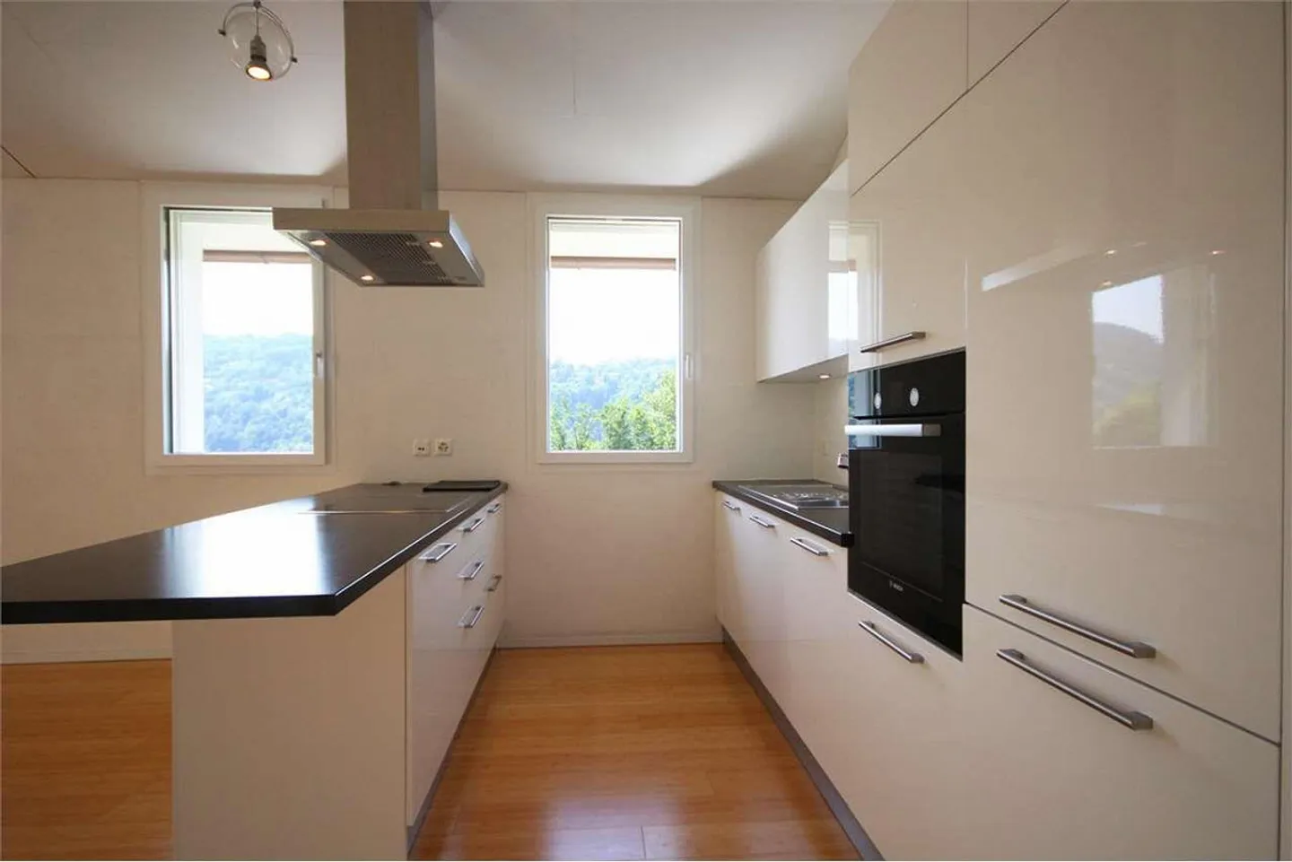 Modernes Dachgeschoß mit 4,5 Zimmern in angenehmer Lage - Foto 5 von 13