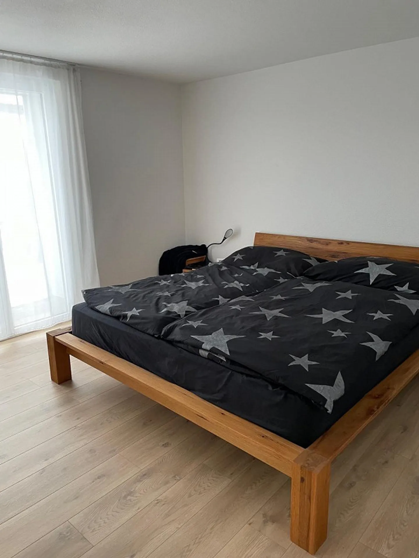 Casa unifamiliare ristrutturata di 4,5 locali a Rubigen - Foto 5 di 14