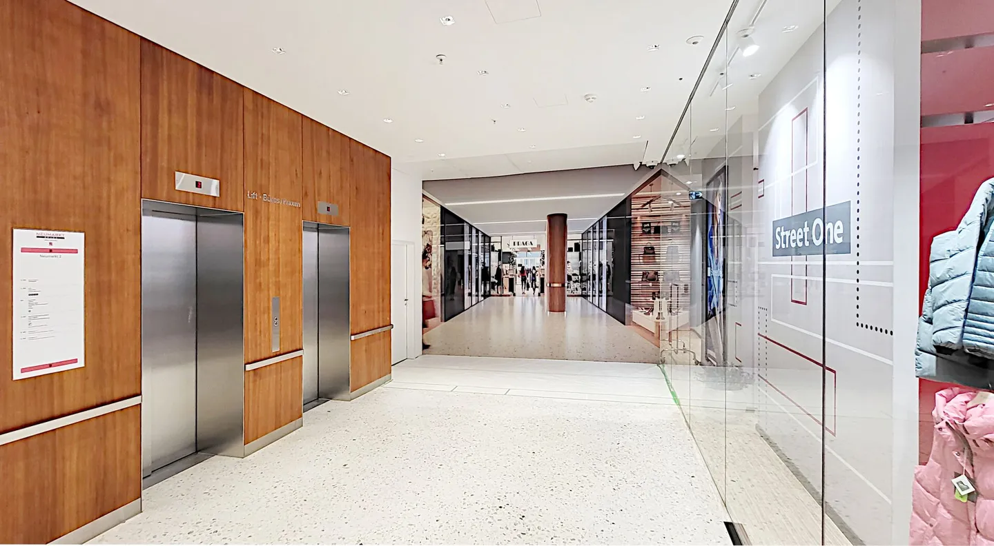 Spazio commerciale entusiasmante in posizione privilegiata a Brugg - Piano superiore - Foto 2 di 4