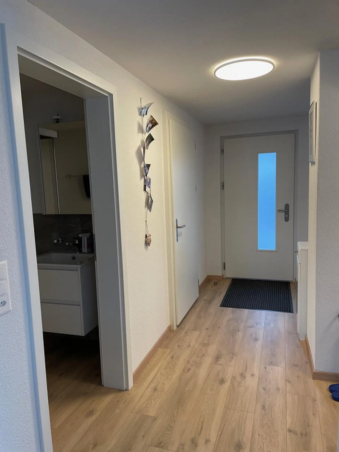 Casa unifamiliare ristrutturata di 4,5 locali a Rubigen - Foto 7 di 14