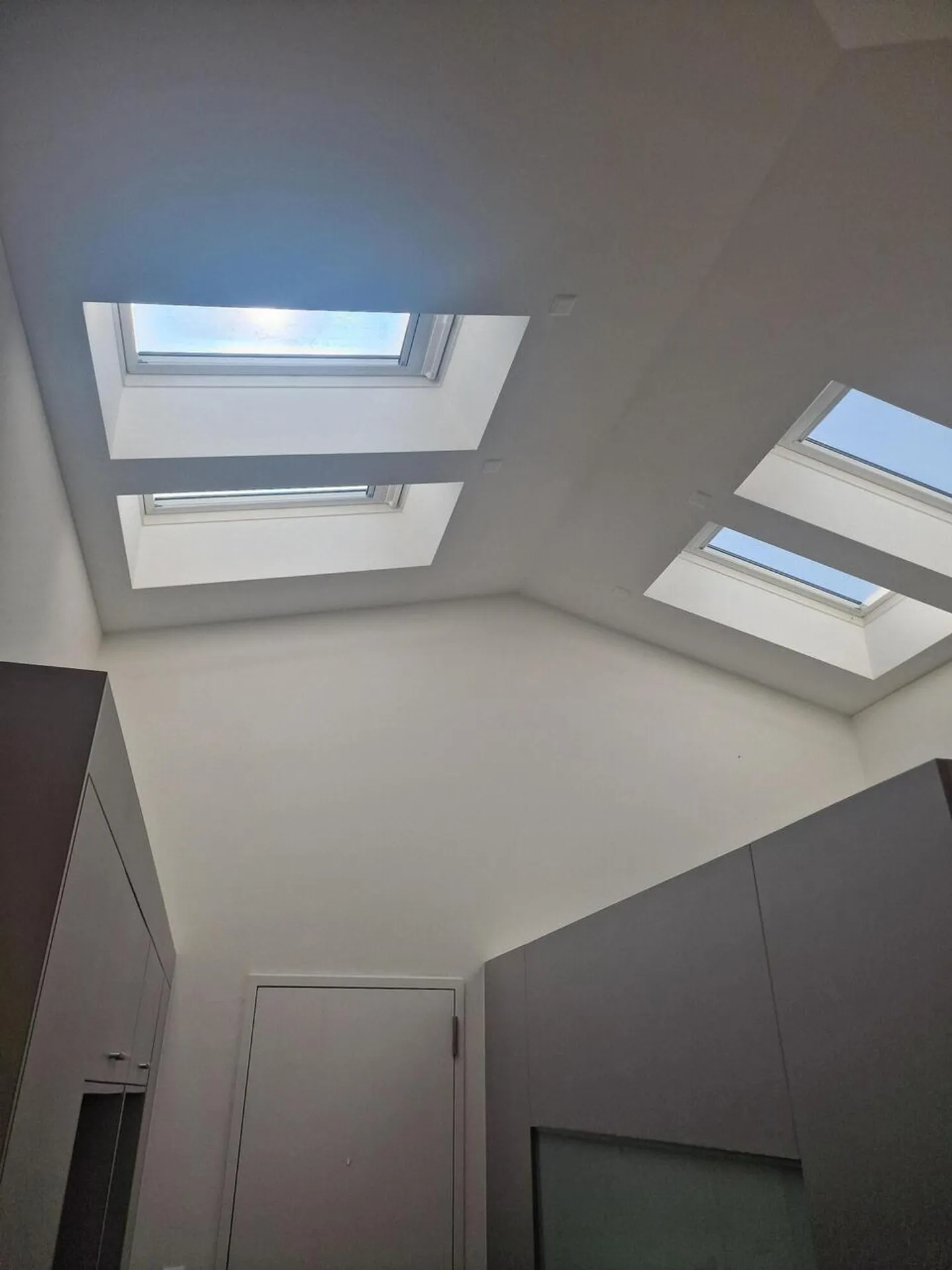 Appartement lumineux 3.5 pièces - Photo 3 sur 7