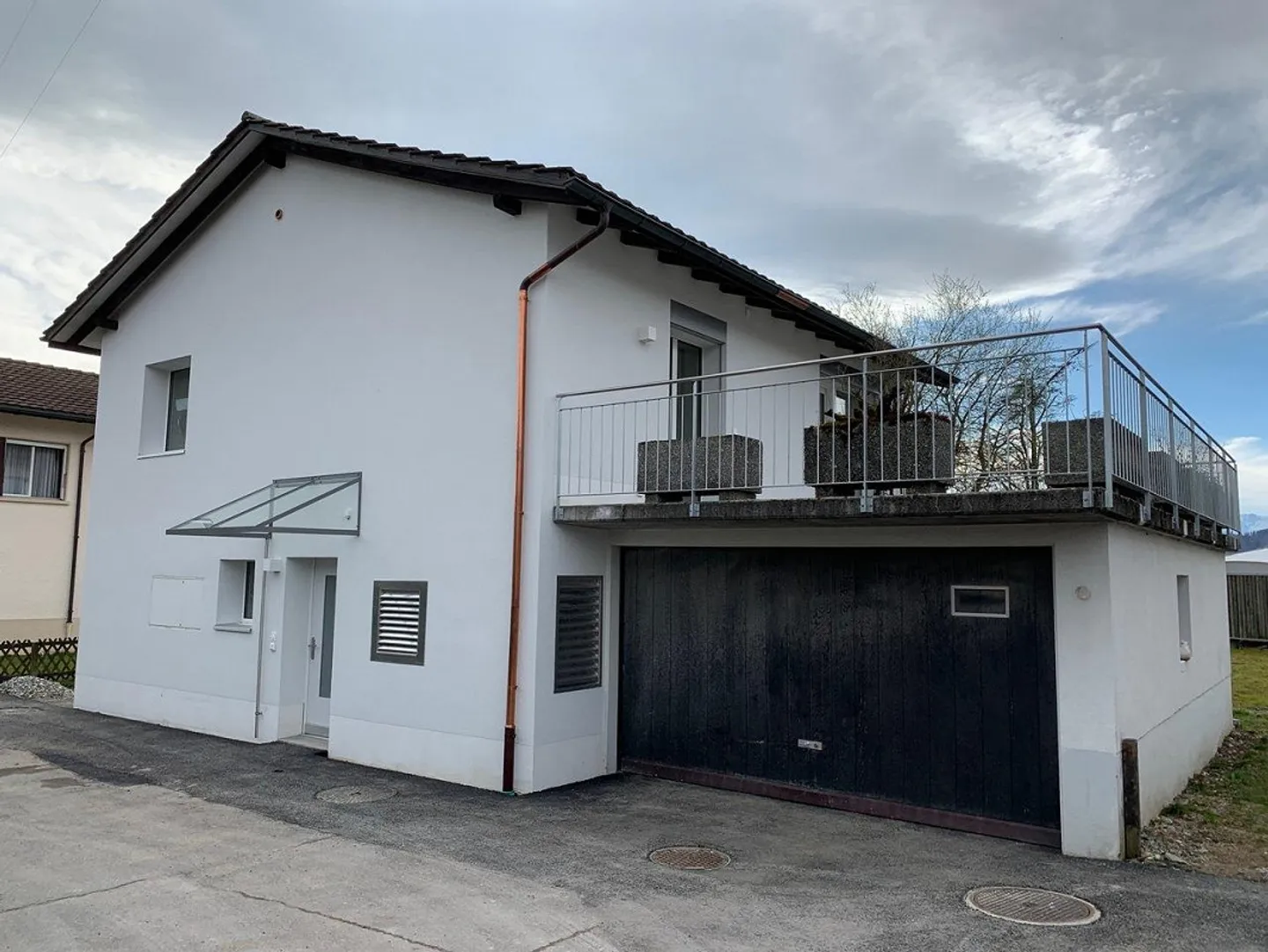 Casa unifamiliare ristrutturata di 4,5 locali a Rubigen - Foto 12 di 14