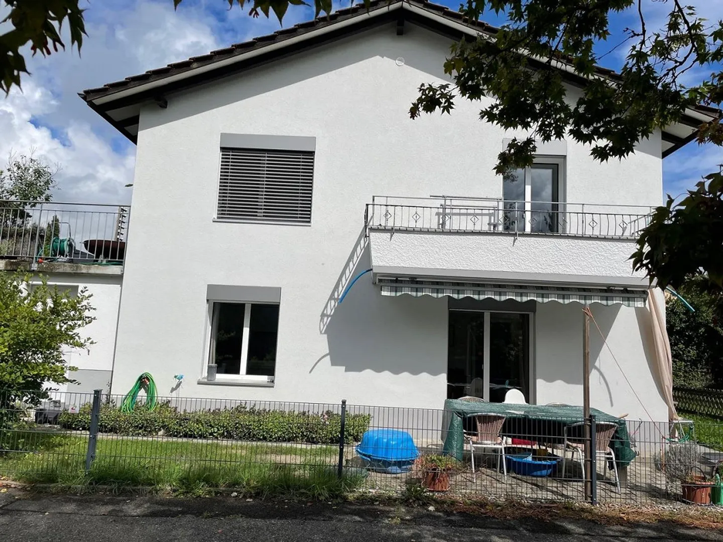 Casa unifamiliare ristrutturata di 4,5 locali a Rubigen - Foto 13 di 14