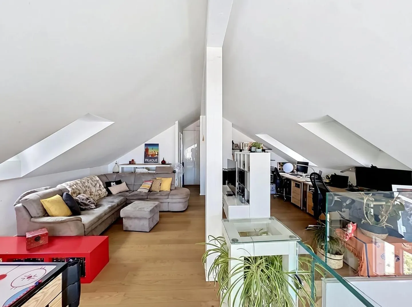 Modern Apartment Near EPFL - Photo 7 of 13