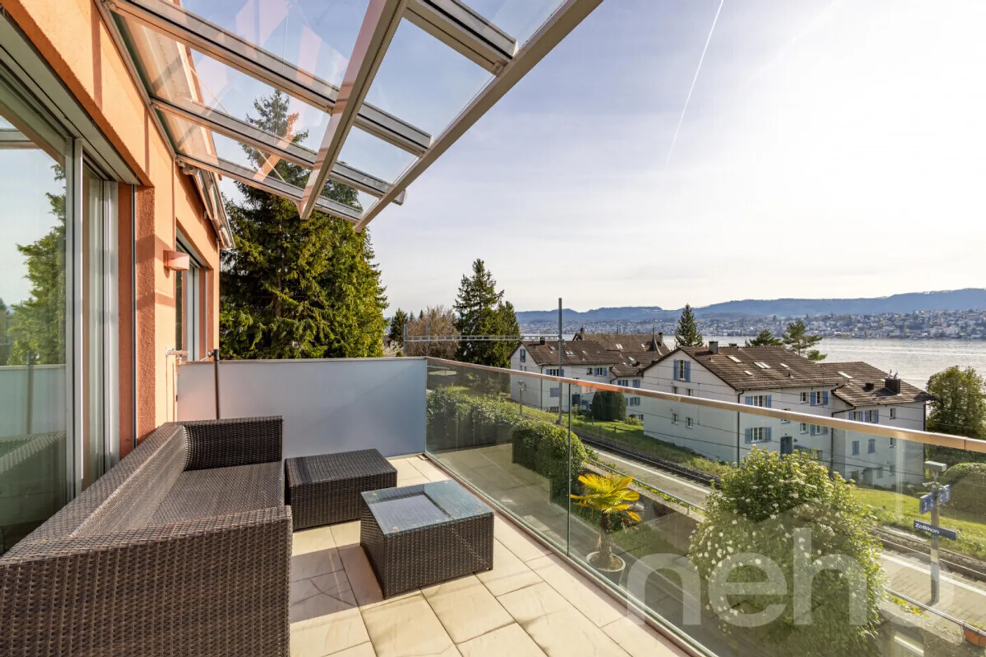 Appartement exclusif de 4,5 pièces avec vue imprenable à Zollikon - Photo 3 sur 12