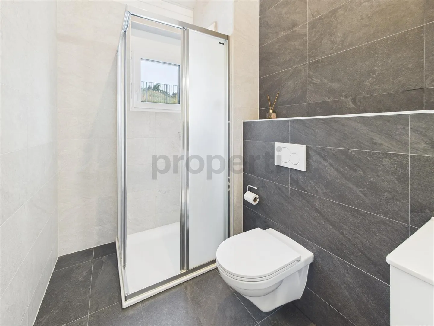 In vendita - Villa indipendente con 4,5 locali a Jongny, cantone di Vaud - Foto 8 di 12