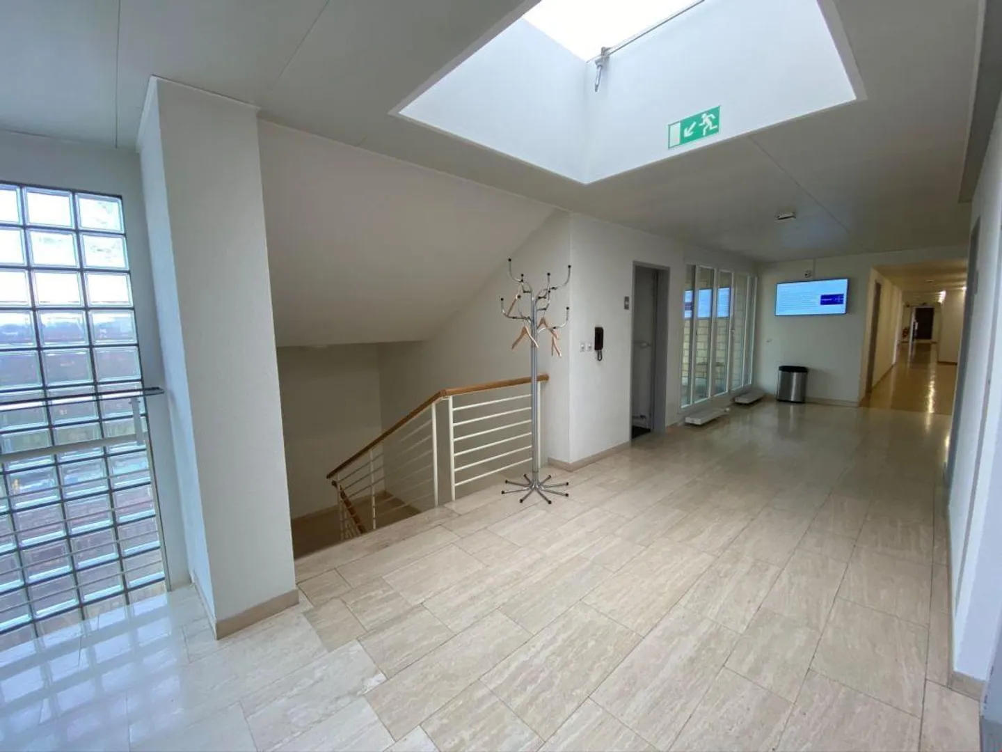 Attractive individual offices in a quiet location in the Gellert district - Photo 6 of 9