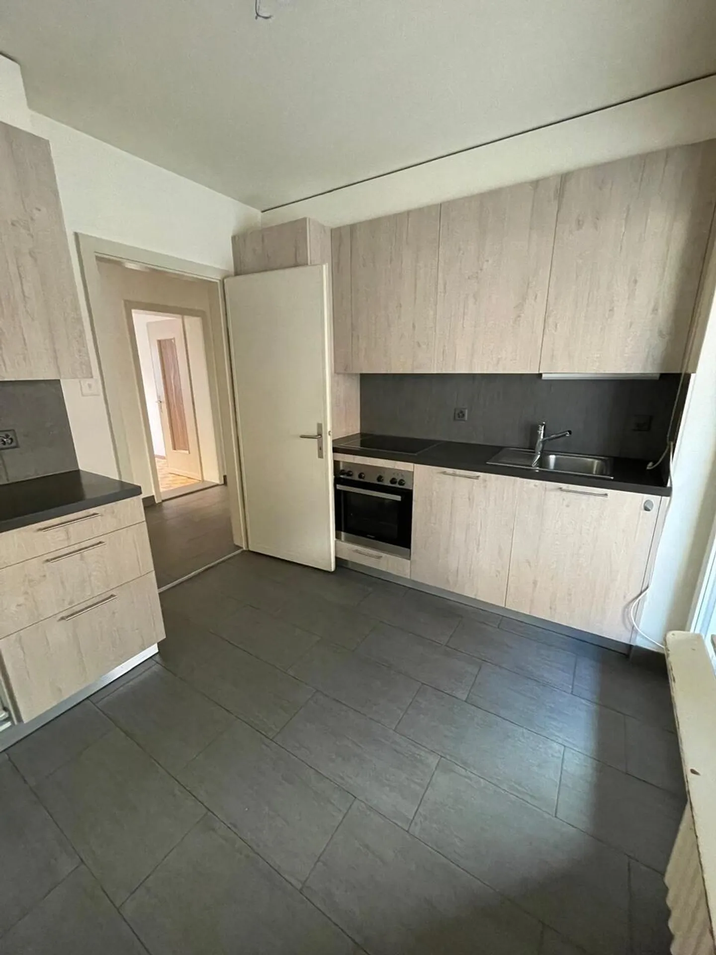 Edificio in affitto nel cuore di St-Imier - Foto 10 di 18