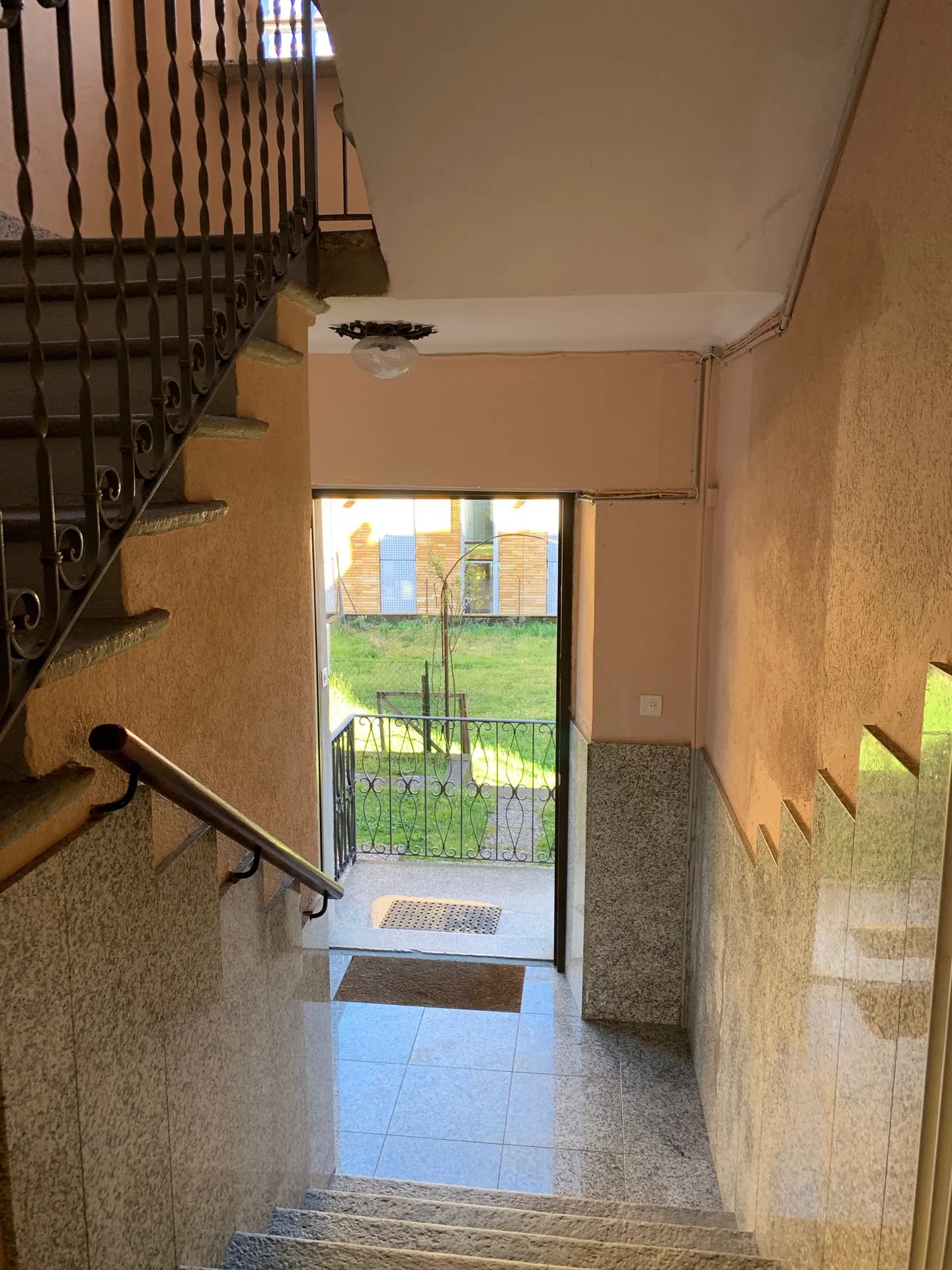 MENDRISIO Appartamento 4.5 stanze nel cuore di Mendrisio - Foto 7 di 8