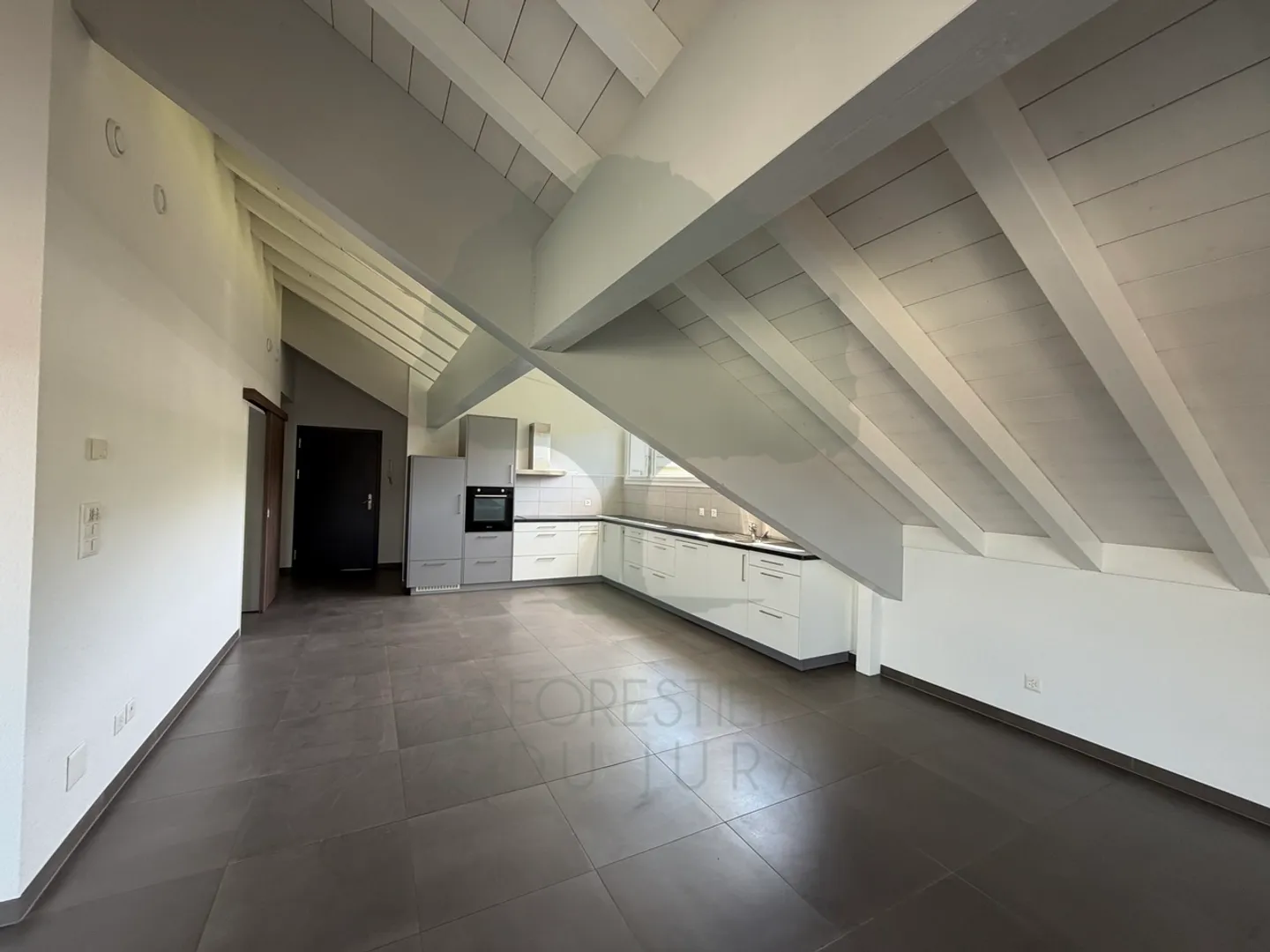 Wunderschöne 4.5 Zimmer Minergie Wohnung mit Terrasse - Foto 7 von 24