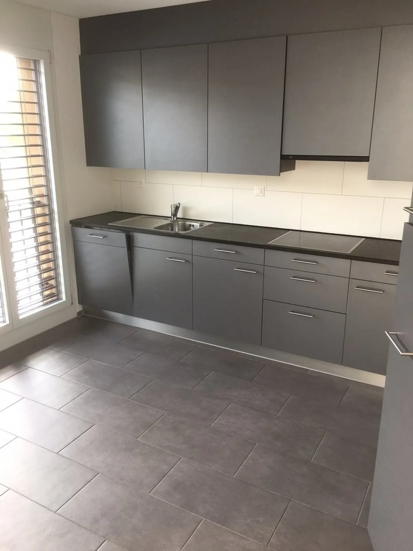Living experience on two floors - Photo 4 of 6