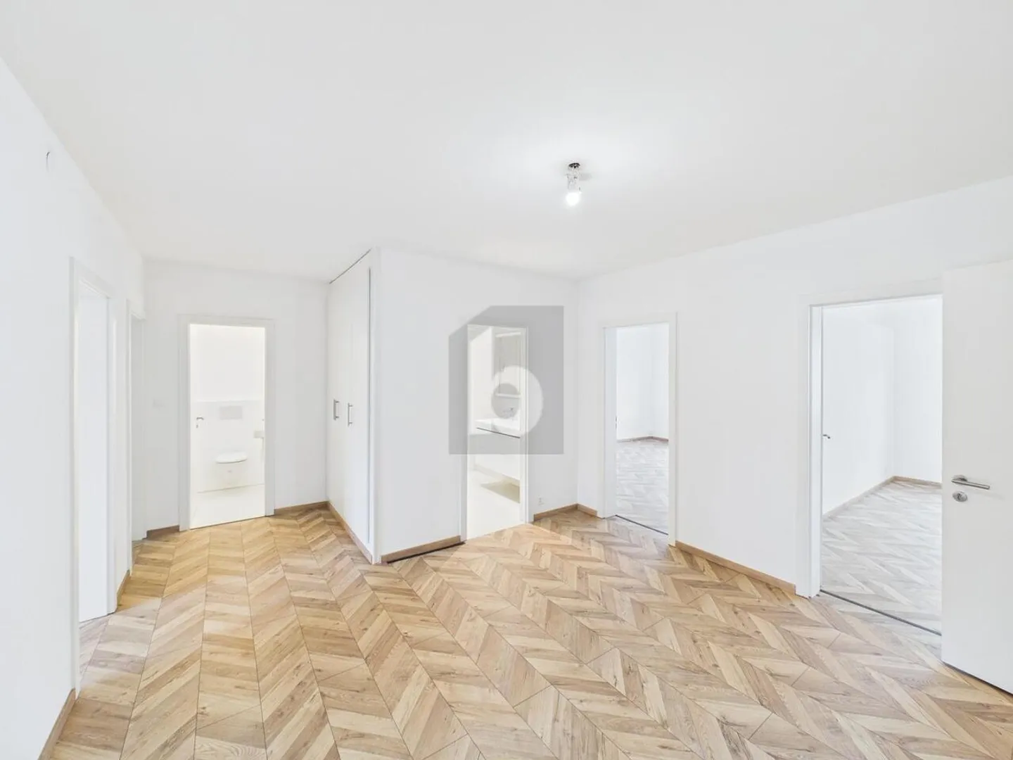 FRESHLY RENOVATED IN THE HEART OF THE CITY - Photo 1 of 6